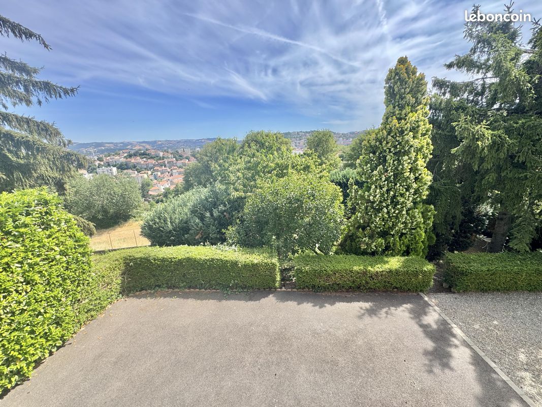 Maison 6 pièces 147 m² · à Saint-Étienne · 147 m² · 267 000 €
