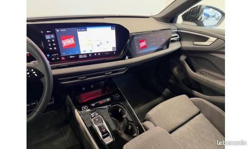 AUDI A5 Avant TDI Hybride 204 ch S tronic 7 S line (image 16)