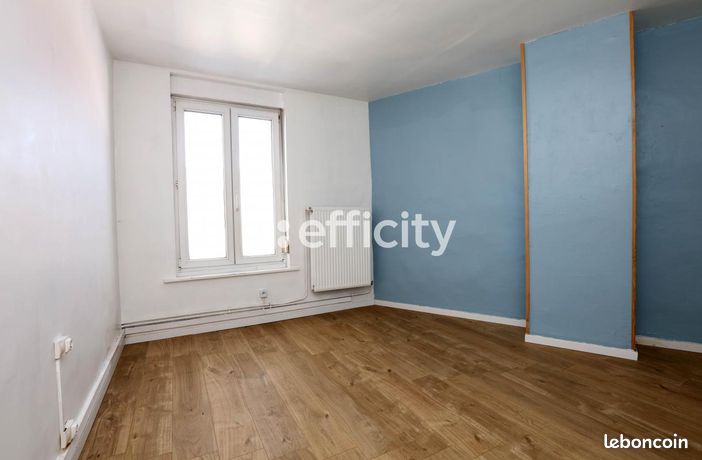 https://img.leboncoin.fr/api/v1/lbcpb1/images/7d/a4/5d/7da45d55cf64d9b87c23401cfa157672127df523.jpg?rule=ad-image