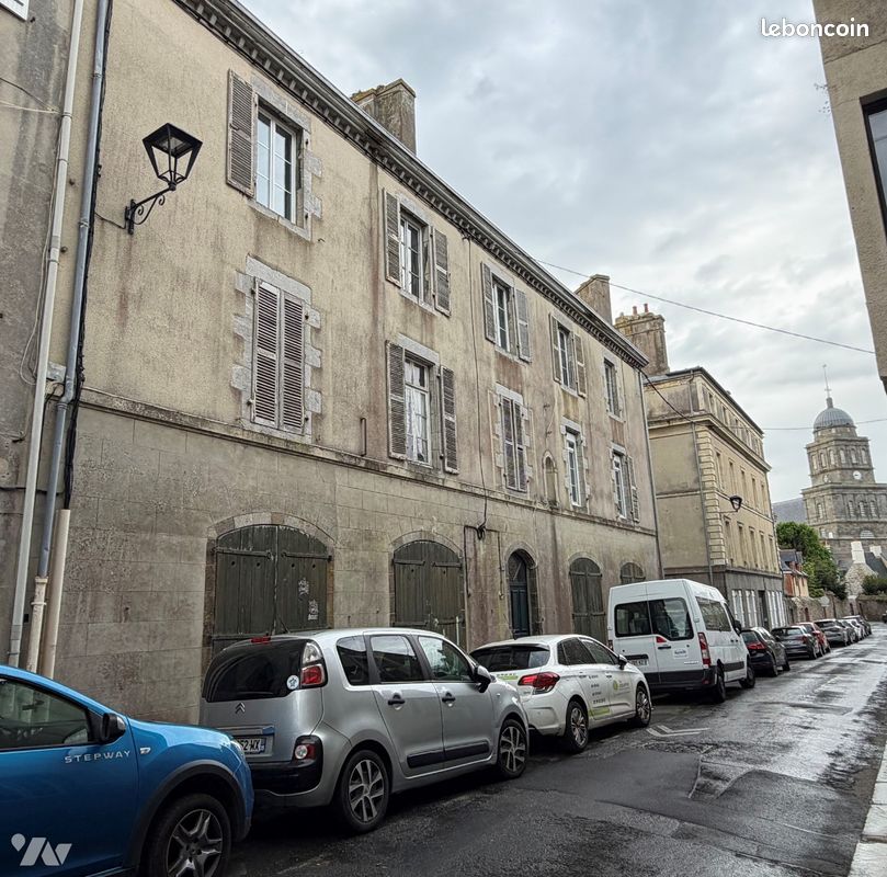 Local commercial 545 m² · à Saint-Malo · 545 m² · 790 000 €