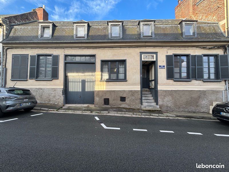 Maison 5 pièces 120 m² · à Conty · 120 m² · 185 000 €