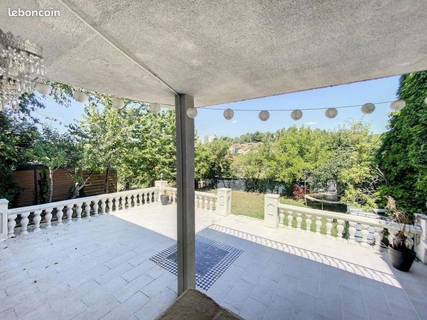 Maison 6 pièces 153 m²