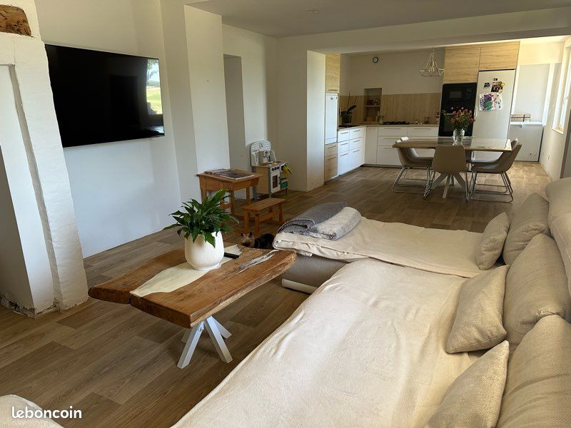 Maison 8 pièces 260 m² · à Florentin · 260 m² · 410 000 €