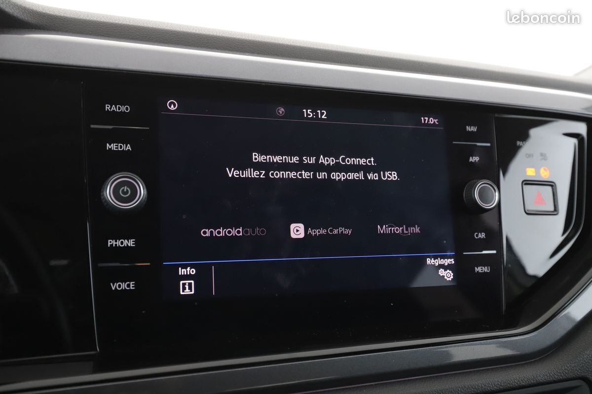 Volkswagen Polo 1.0 TSI Carat Exclusive DSG7 115 ch (image 21)