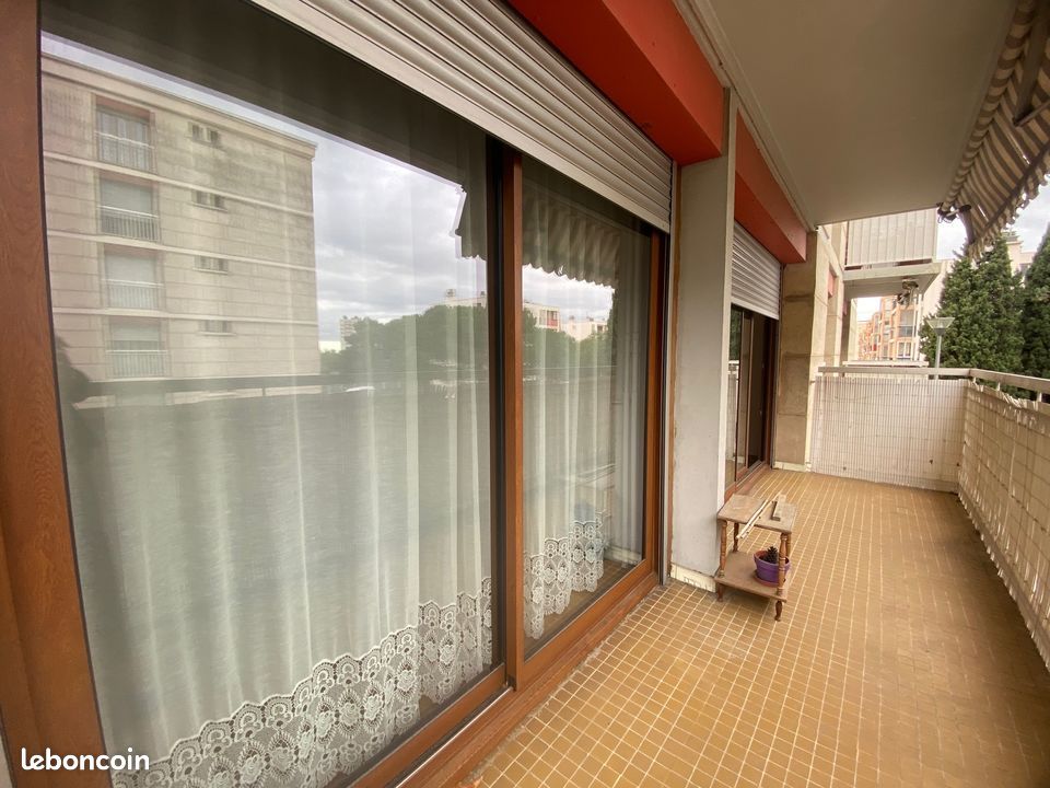 Appartement 3 pièces 54 m² · à Marseille · 54 m² · 960 €/mois