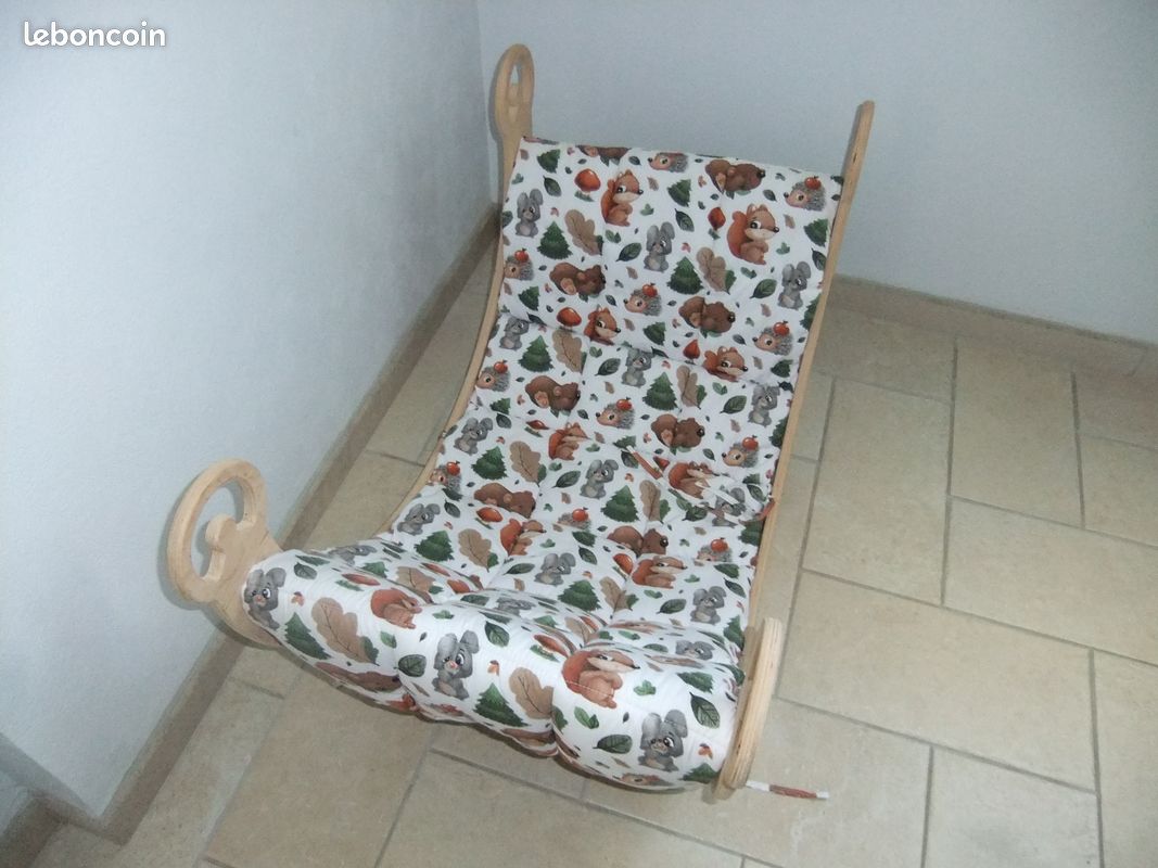 Fauteuil enfants à bascule Montessori (image 2)