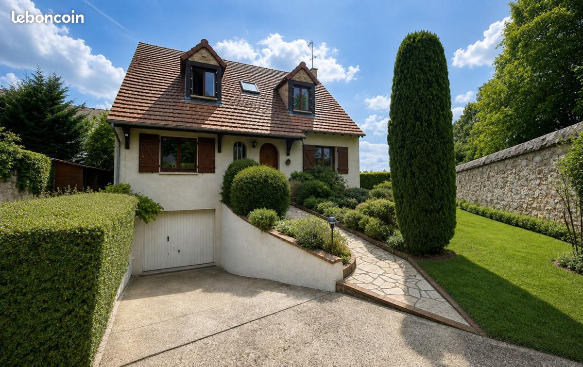 Maison 6 pièces 111 m² · à Saint-Germain-lès-Corbeil · 111 m² · 374 900 €