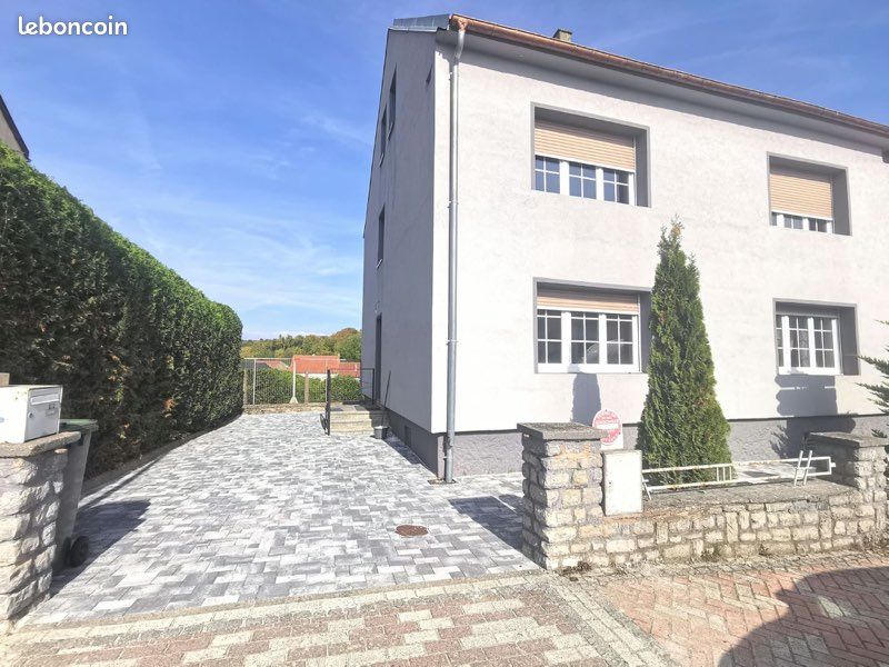 Maison 10 pièces 147 m² · à Farébersviller · 147 m² · 205 000 €