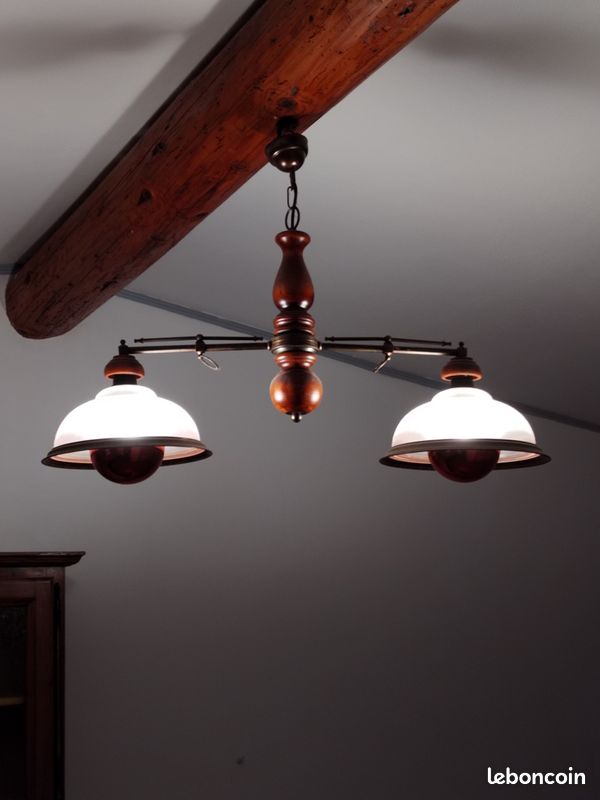 Lustre (image 1)