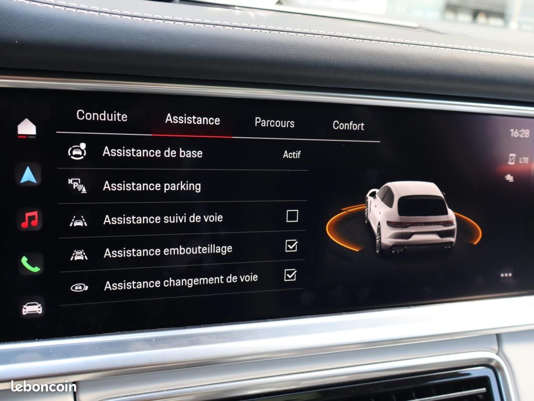 Porsche Panamera Turbo S V8 4.0 700 Hybrid Sport Turismo (image 32)