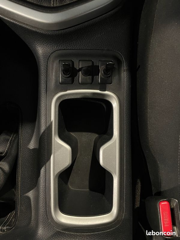 NISSAN NAVARA DOUBLE CABINE 2.3 DCI 165ch - PREPARATION UNIQUEMENT ESTHETIQUE (image 15)