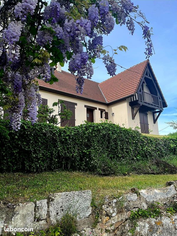 Maison 6 pièces 146 m² · à Saint-Benoît · 146 m² · 273 000 €