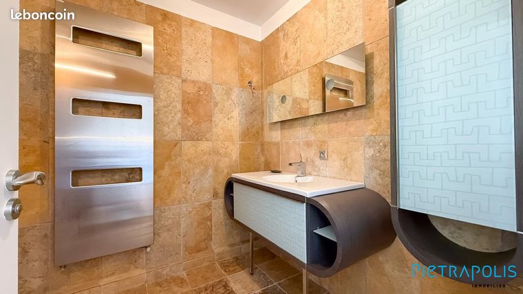 Maison de ville 6 pièces 142 m² — 15