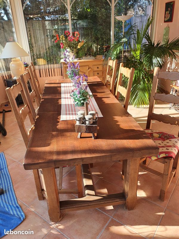 Table chêne et ses 6 chaises (image 1)