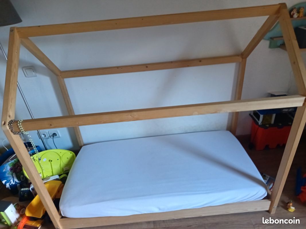 Lit cabane enfant avec matelas 70/140 été hiver (image 1)