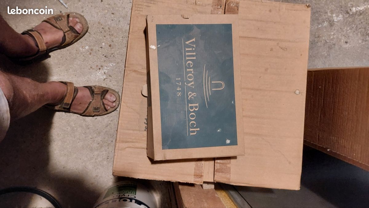 Vend wc villeroy Bosch suspendu (image 2)