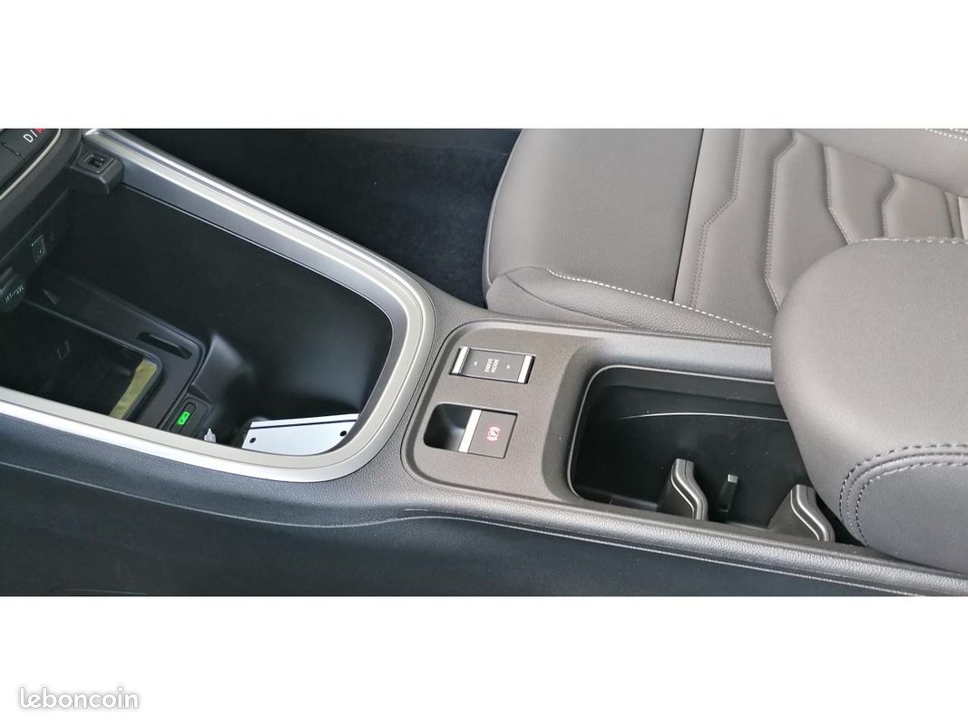 JEEP AVENGER 1.2 T3 e-Hybrid 110 BVR Summit +CUIR+PK PREMIUM+TOIT OUVRANT (image 13)