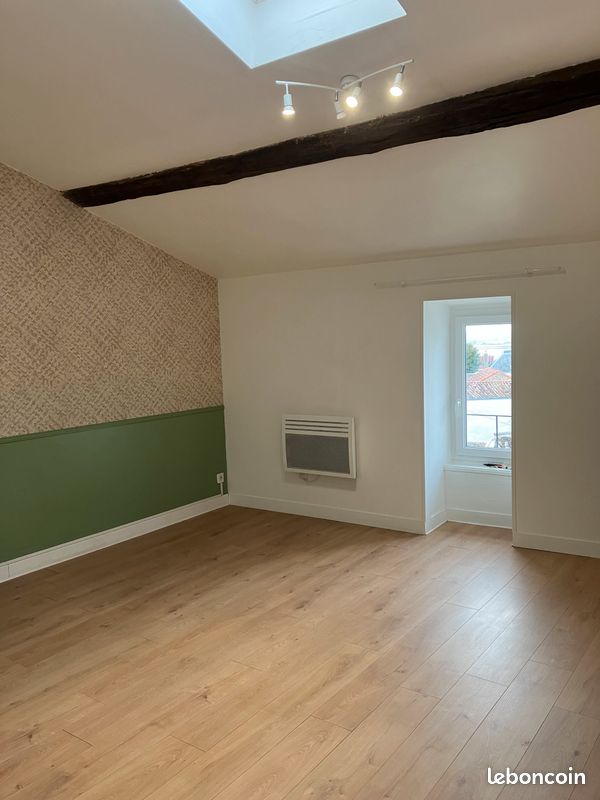 Appartement 1 pièce 24 m² · à Parthenay · 24 m² · 46 000 €