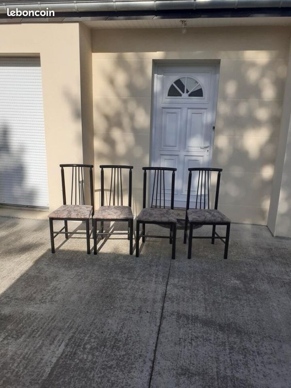 4 chaises noir et tissus (image 1)