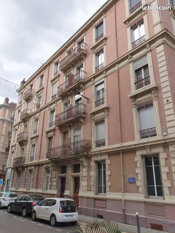 Appartement 3 pièces 74 m² · à Grenoble · 74 m² · 768 €/mois