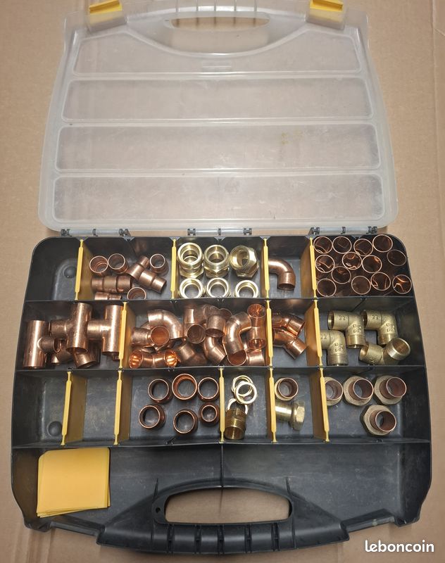95 Raccords cuivre et laiton D 22 mm (image 1)