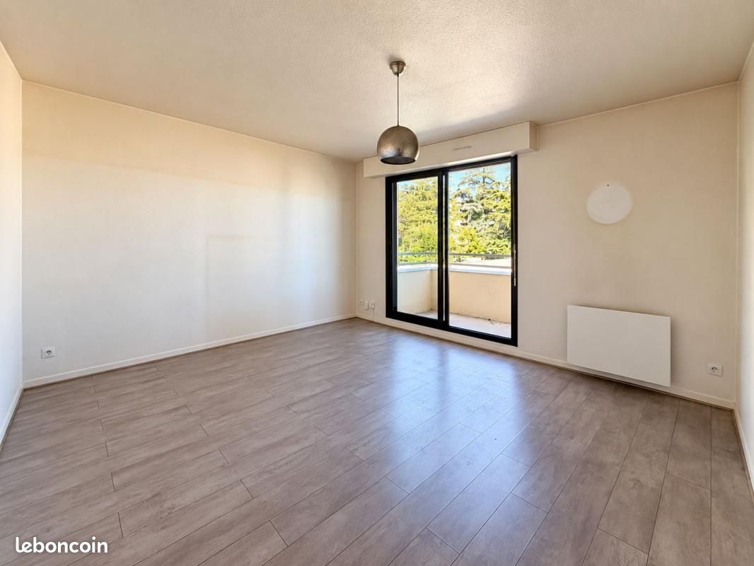 Appartement 2 pièces 47 m² · à Bordeaux · 47 m² · 160 000 €