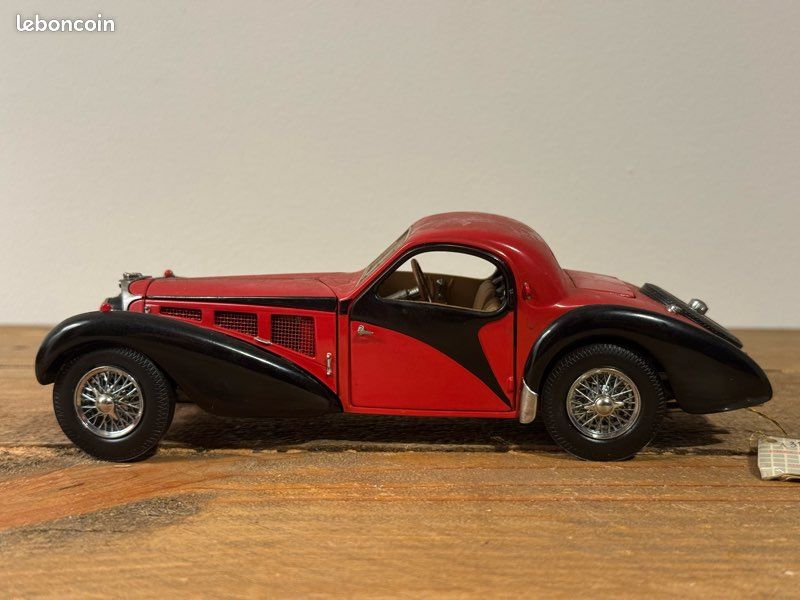 Bugatti 57SC 1936 modèle réduit Franklin Mint échelle 1/24 ème - Collection