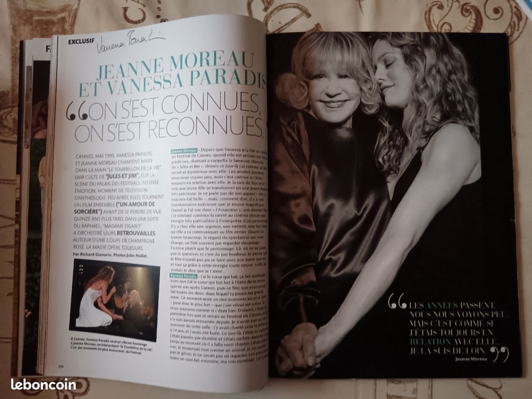 Magazine Figaro supplément mai 2010 Vanessa Paradis et Karl