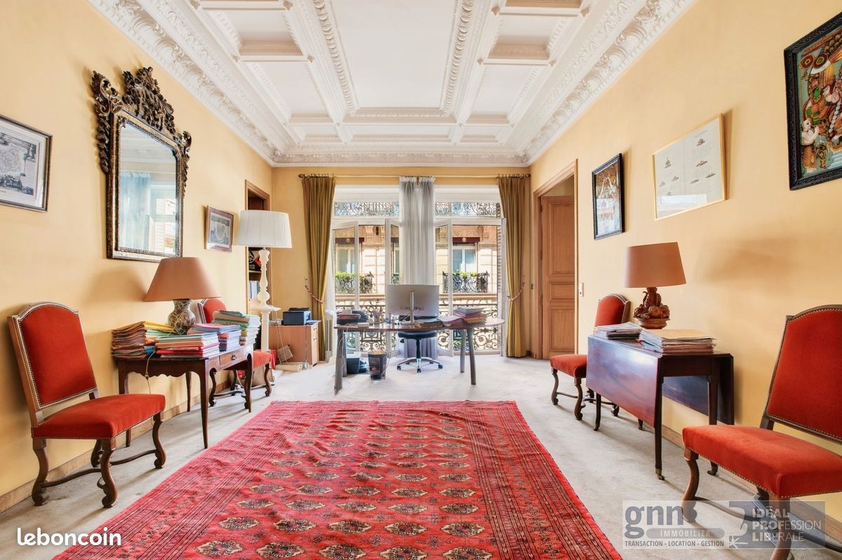 Appartement 4 pièces 149 m² · à Paris · 149 m² · 2 618 000 €