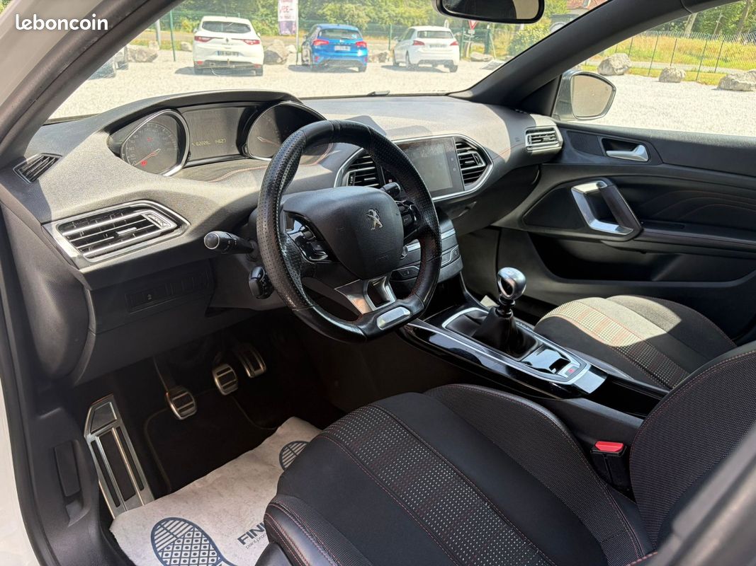 Peugeot 308 GT-Line 1.6 BlueHdi 120 ch S&S BVM6 (image 11)