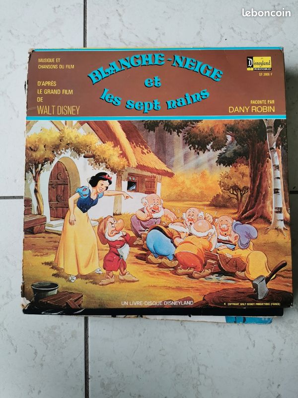 Vinyl 33 tours de Blanche neige et les 7 nains (image 1)