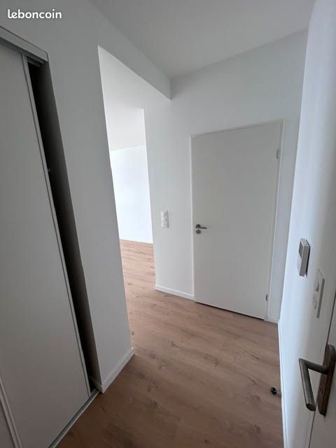 Appartement 3 pièces 68 m² · à Nantes · 67,9 m² · 903 €