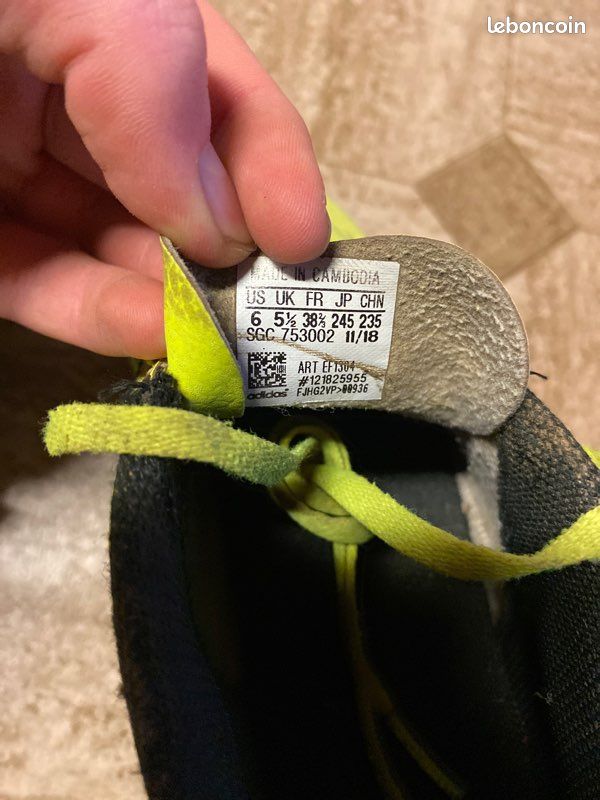 Crampons adidas taille 38 2/3 (image 8)