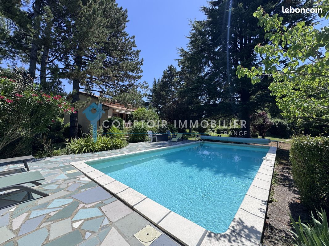 Maison 5 pièces 140 m² · à Montélier · 140 m² · 450 000 €