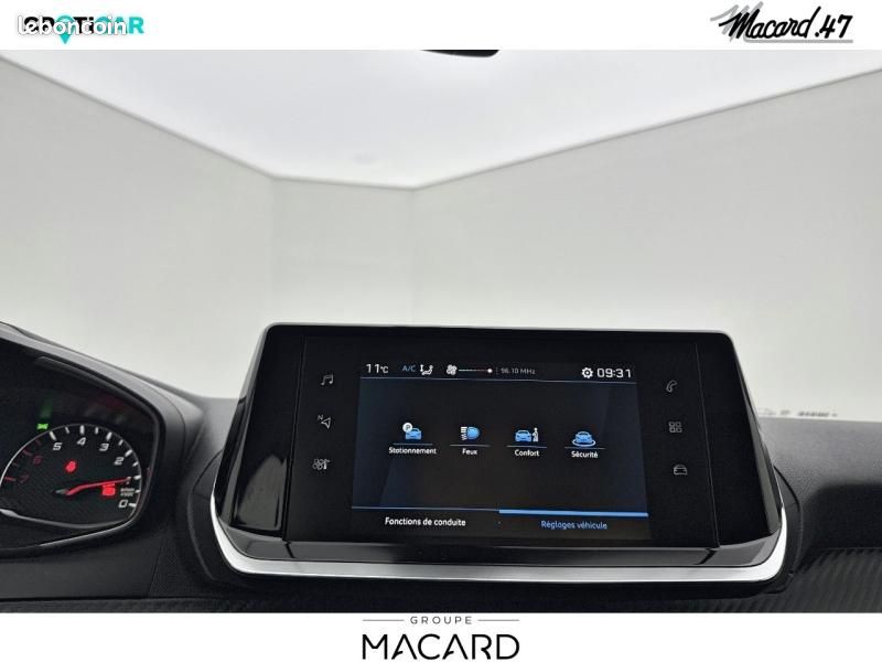 Peugeot 2008 1.2 PureTech 100ch S&S Active (image 26)