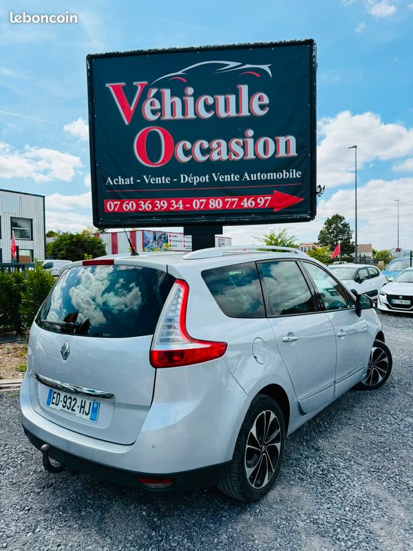 RENAULT SCENIC III dCi 130CV Energy Bose Edition (image 2)
