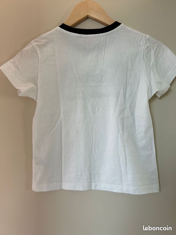 T- shirt (image 2)