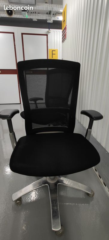 Chaise ergo. "Life" de chez KNOLL (image 2)