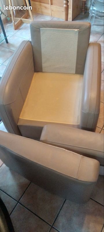Fauteuil cuir (image 9)