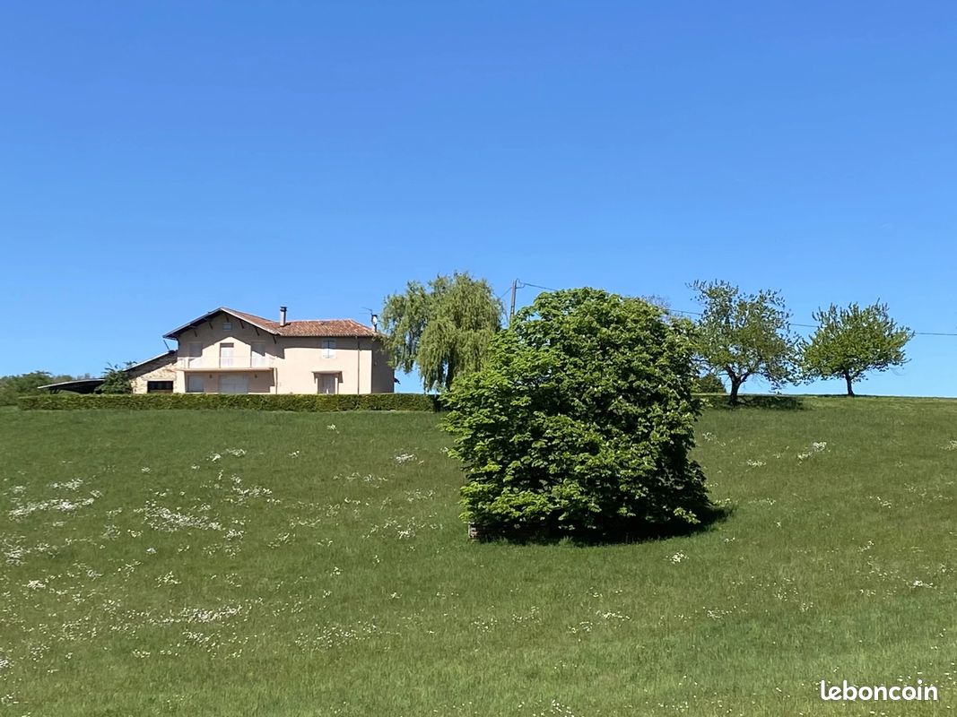 Maison 8 pièces 165 m² · à Aurignac · 165 m² · 182 000 €
