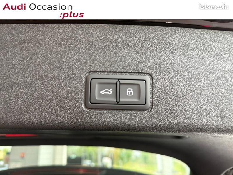 Audi Q3 1.5 e-hybrid 272ch S line S tronic 6 (image 8)