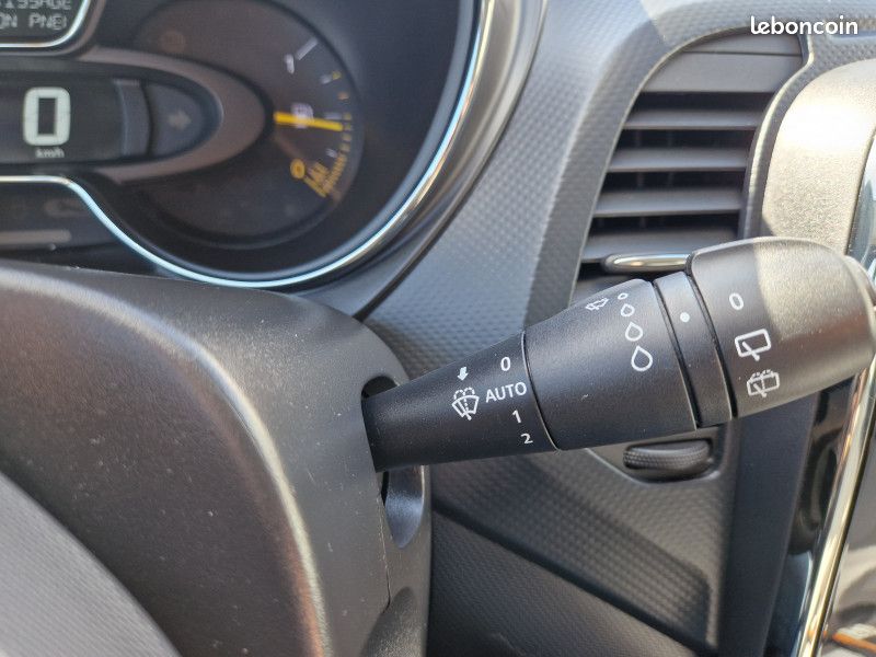 Renault CAPTUR 0.9 TCE 90CH STOP&START ENERGY INTENS ECO² EURO6 (image 18)