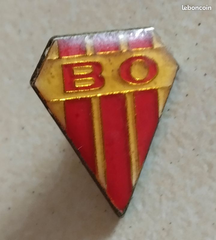 Pin's Biarritz Olympique BO Rugby Emblème (image 1)