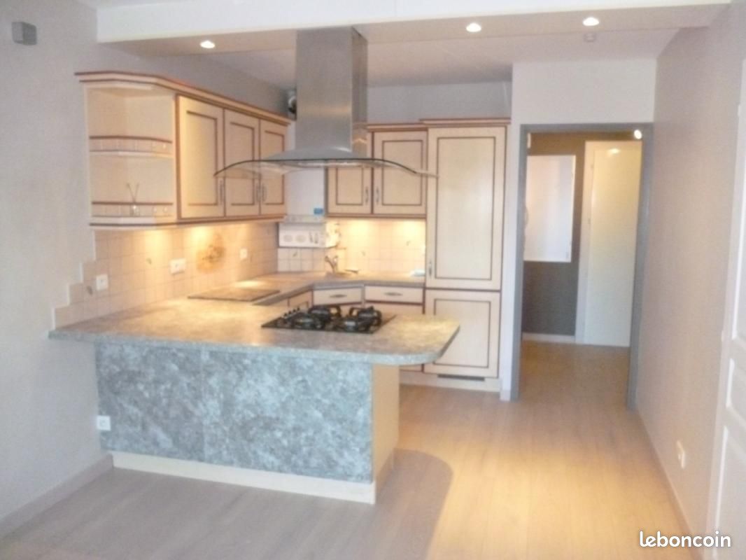 Appartement 2 pièces 48 m² · à Cranves-Sales · 48 m² · 845 €/mois