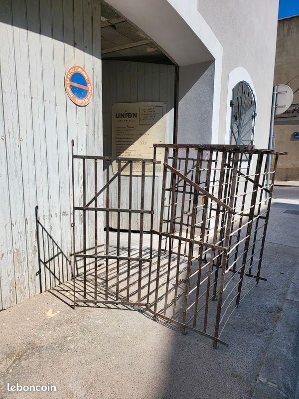 Casier à bouteilles ancien (image 7)