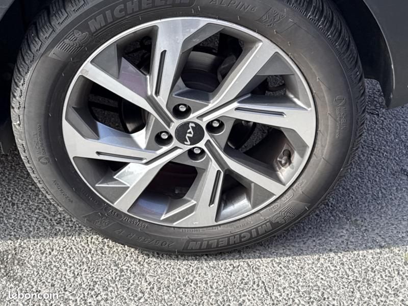 Kia Stonic 1.0 T-GDi 120ch MHEV GT Line Premium DCT7 (image 12)