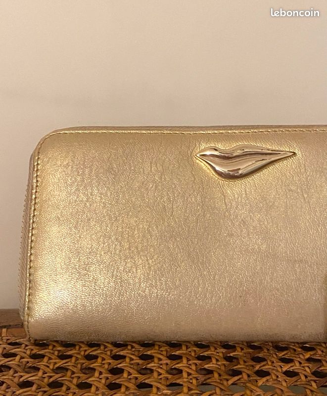 Diane Von Furstenberg portefeuille Cuir OR compagnon cuir portefeuille doré Long portefeuille zippé Or DORÉ Diane Von Furstenberg Portefeuille long de luxe doré pour femme RARE - DVF (image 2)