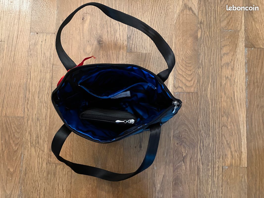 Sac à main avec porte monnaie assorti (image 3)