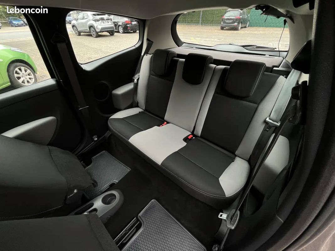 Renault Clio 1.5 dCi 75ch Expression Clim eco² 3p *DISTRIB ET ENTRETIEN OK (image 7)