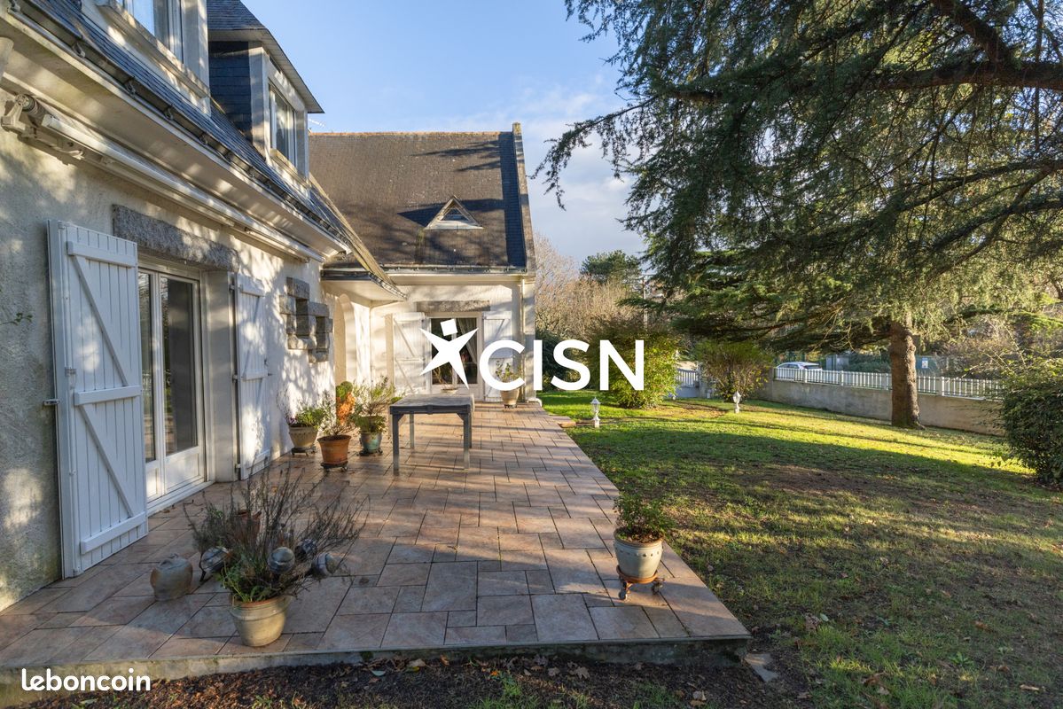 Maison 8 pièces 200 m² · à Saint-Nazaire · 200 m² · 682 500 €